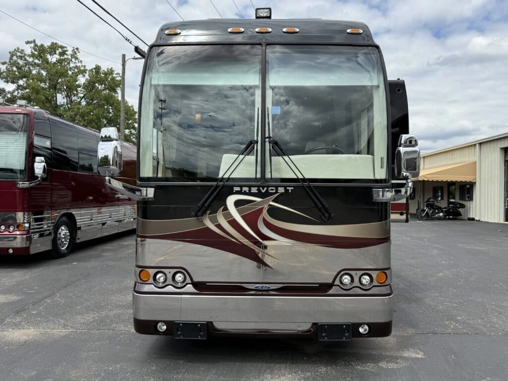 2007 Prevost XLII Motor Home - Image 8