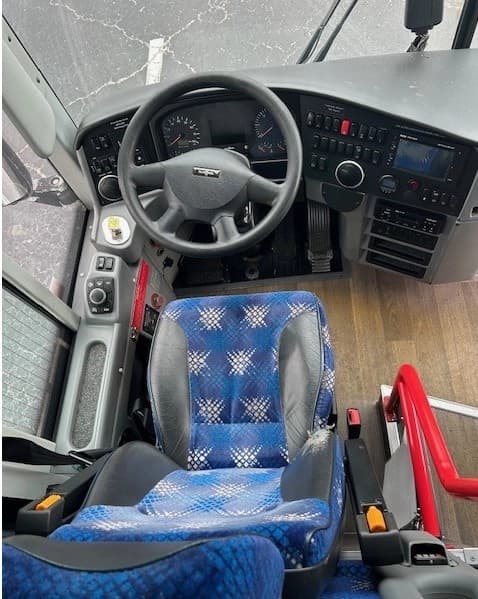 2016 Van Hool TX45 Coach - Image 3