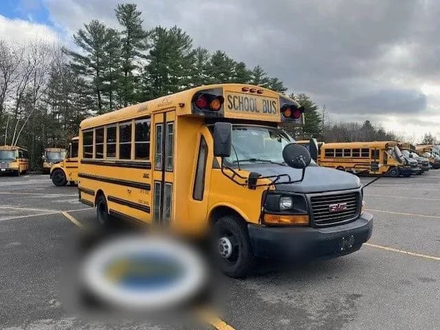 2015 Thomas Minotour School Bus - Image 1