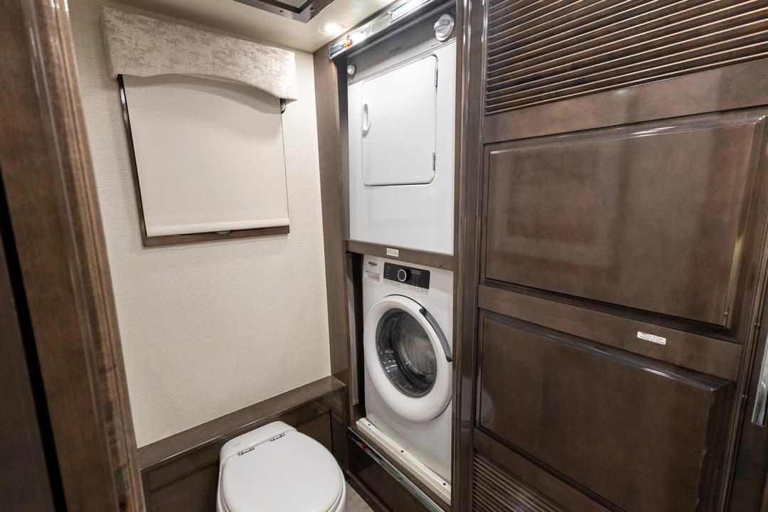 2022 Entegra Anthem 44R Motorhome - Image 31