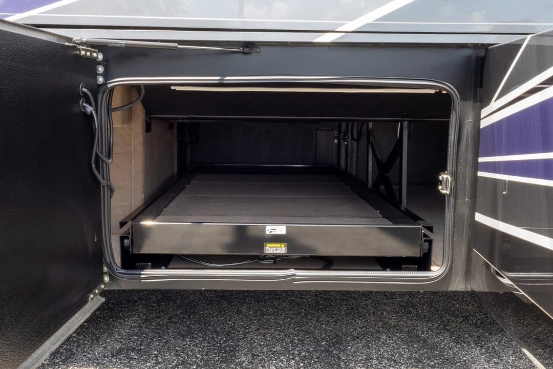 2022 Entegra Anthem 44R Motorhome - Image 37