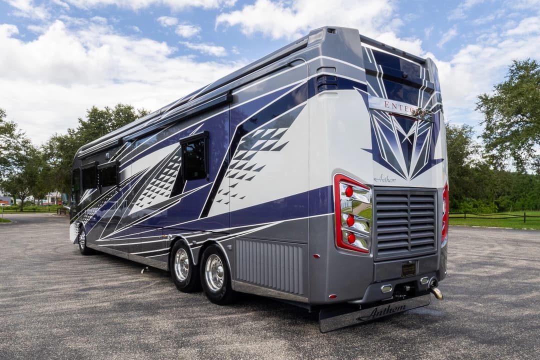 2022 Entegra Anthem 44R Motorhome - Image 7