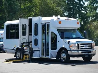 2014 ElDorado Aerotech bus