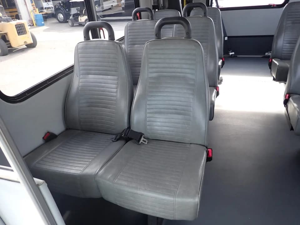 2015 Goshen Impulse ADA Shuttle Bus - Image 6