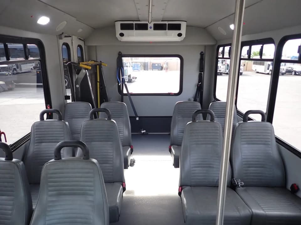 2015 Goshen Impulse ADA Shuttle Bus - Image 8
