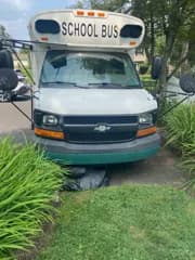 2005 Chevrolet Micro-Bird bus
