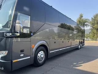 2019 Prevost H3-45 bus