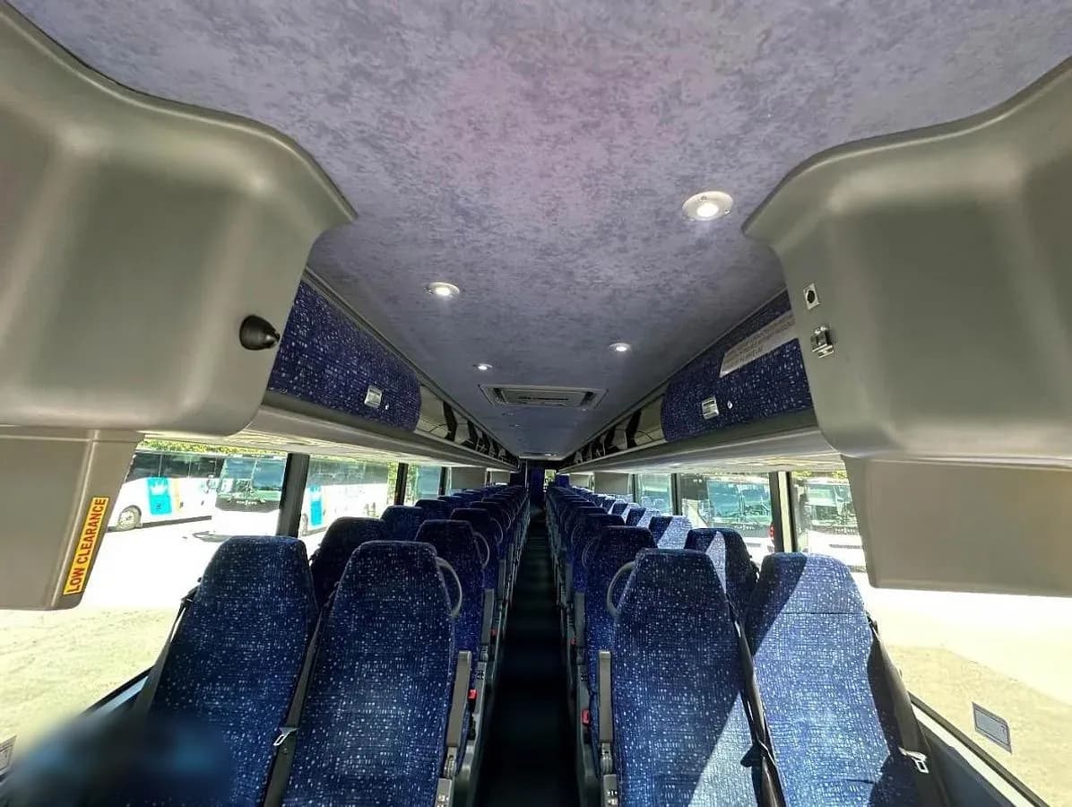 2015 Van Hool CX45 Coach Bus - Image 3