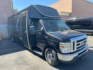 2016 Ford E450 bus