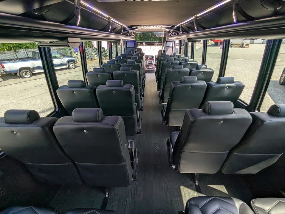 2019 Grech GM40 Executive Shuttle - Image 4