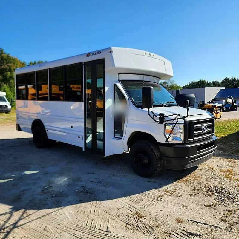 2024 Collins DH500 Shuttle Bus - Image 1