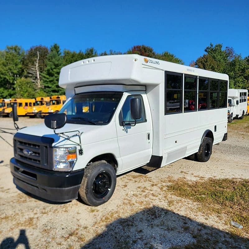 2024 Collins DH500 Shuttle Bus - Image 3