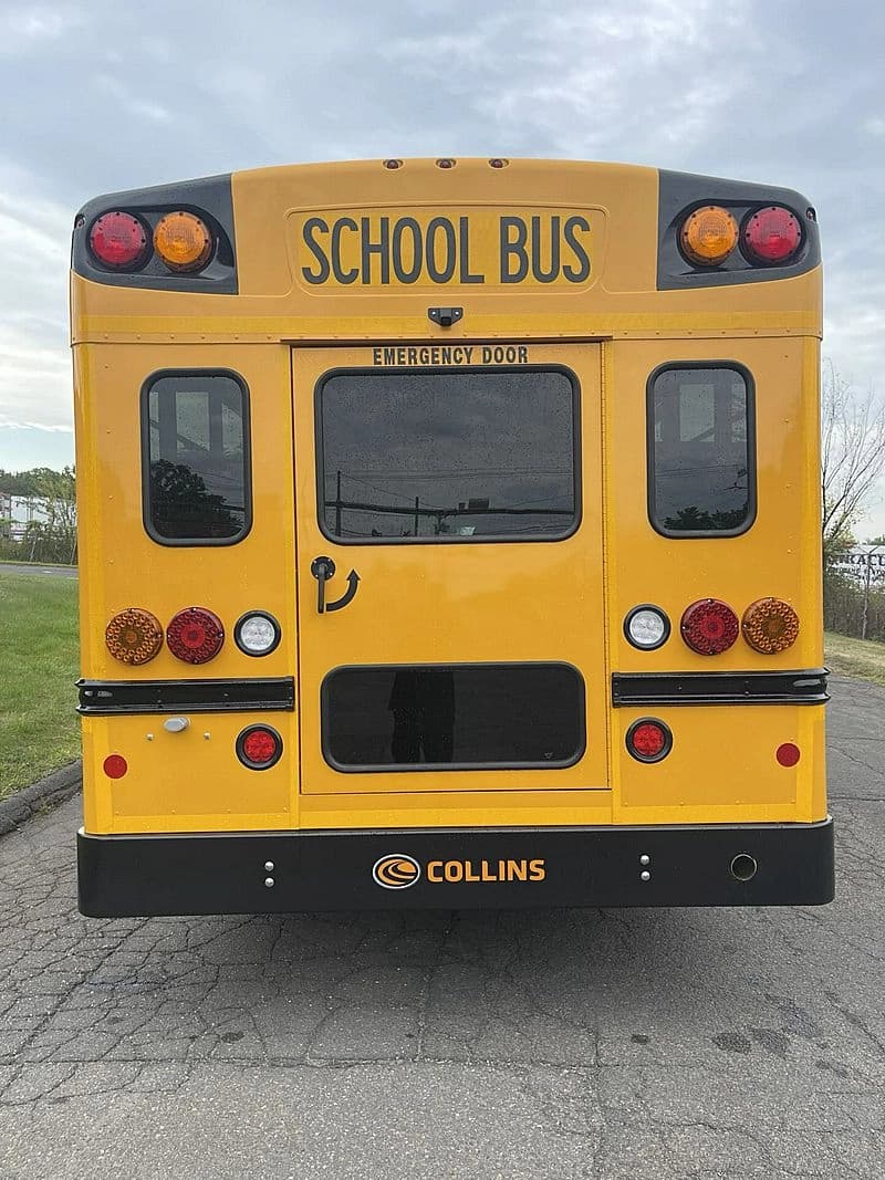 2025 Chevrolet DH500 Collins School Bus - Image 4