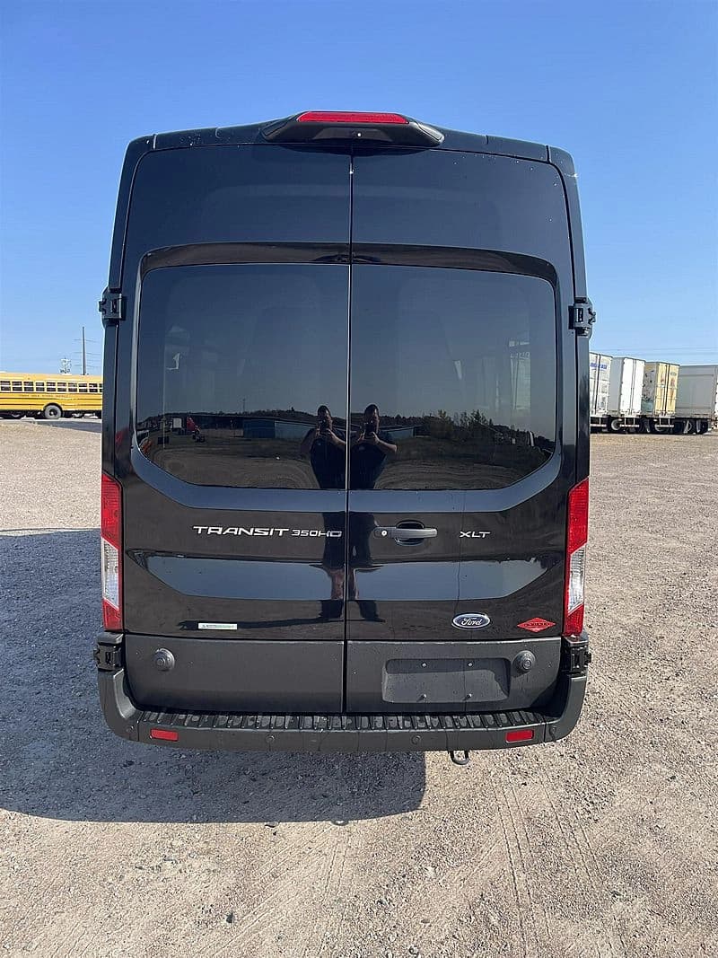 2024 Diamond Nugget 350 HD Ford ADA Passenger Van - Image 3