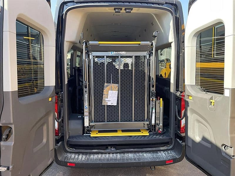 2024 Diamond Nugget 350 HD Ford ADA Passenger Van - Image 4