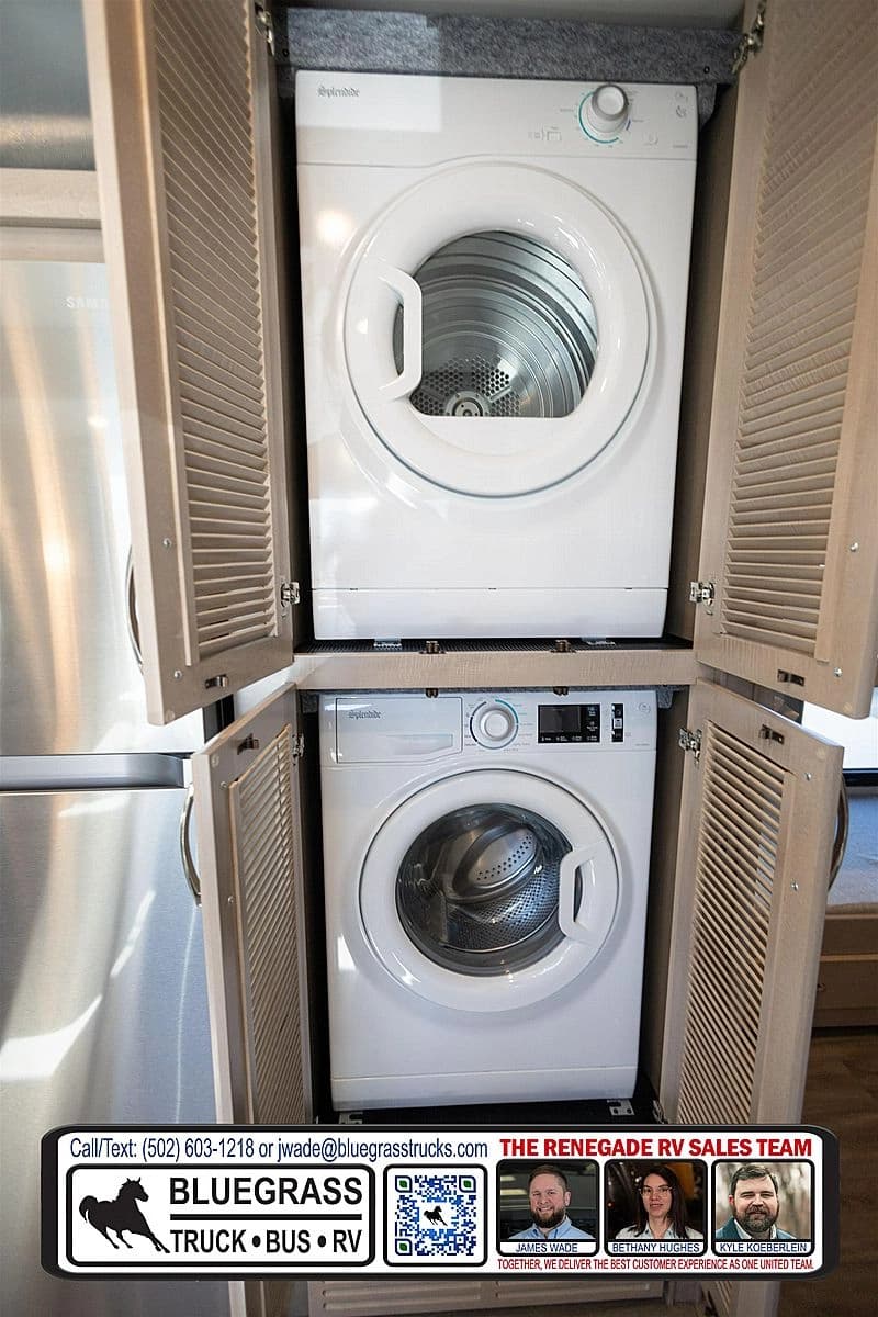 2025 Cummins B6.7 Motorhome - Image 13