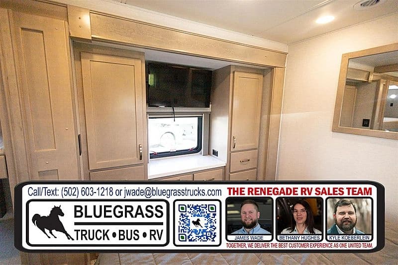 2025 Cummins B6.7 Motorhome - Image 9