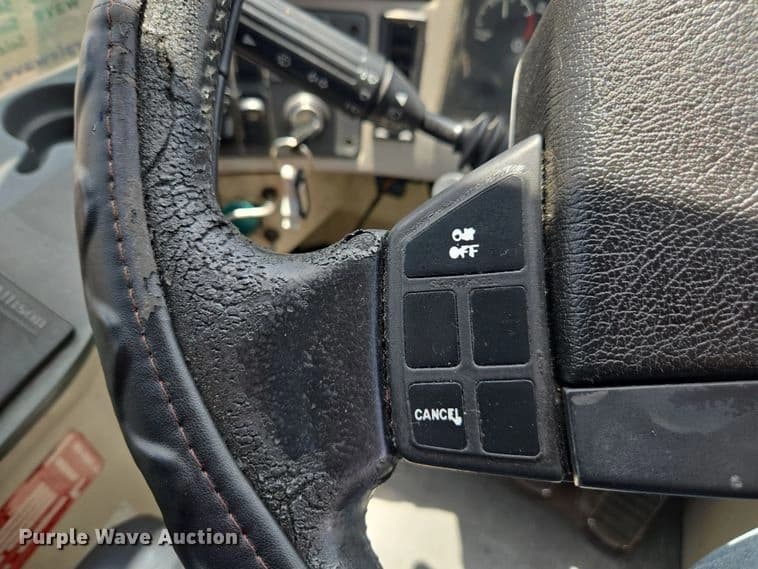 1999 Motor Coach Industries coach bus Coach - Image 44