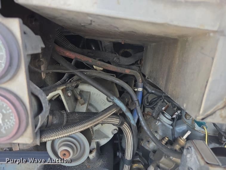 1999 Motor Coach Industries coach bus Coach - Image 83