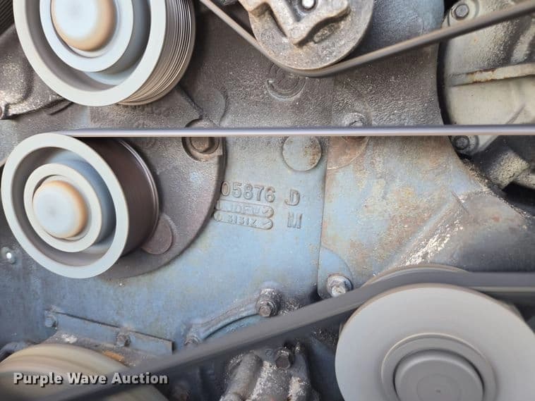 1999 Motor Coach Industries coach bus Coach - Image 87