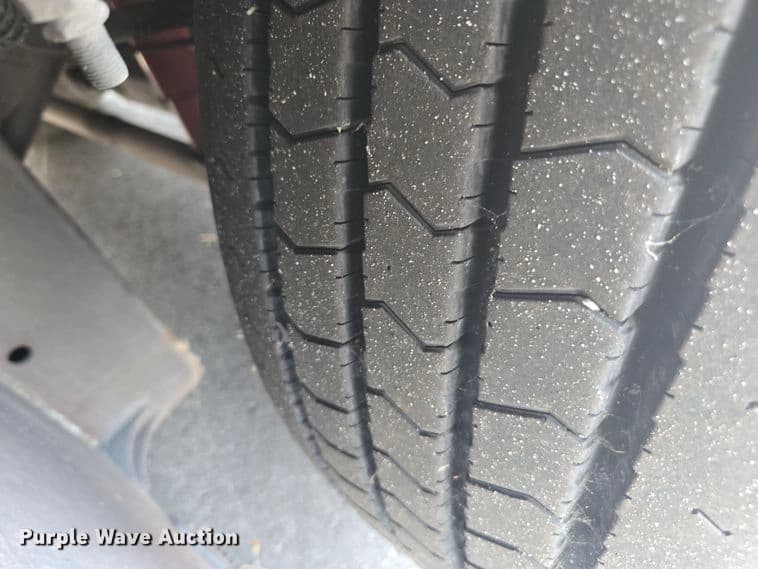 1999 Motor Coach Industries coach bus Coach - Image 91