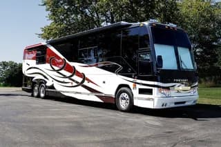 2008 Prevost H3-45 bus