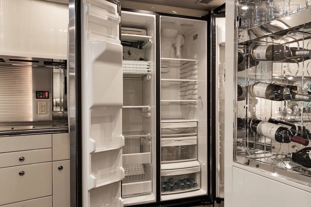 2008 Prevost H3-45 Motorhome - Image 11