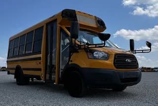 2018 Ford Transit 350 bus