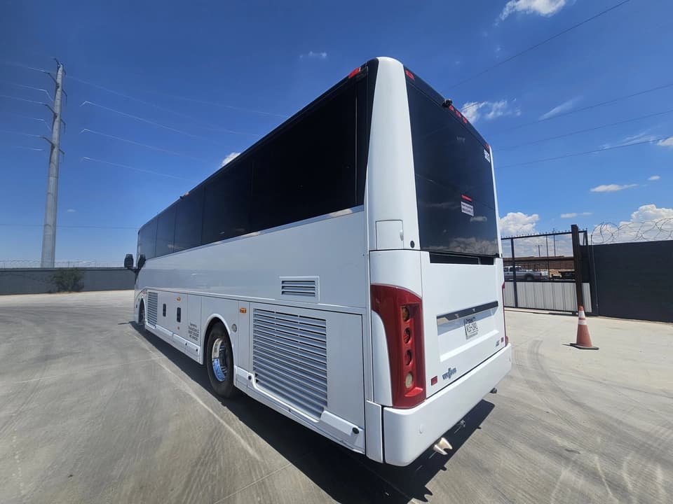 2017 Van Hool CX35 Coach Bus - Image 2
