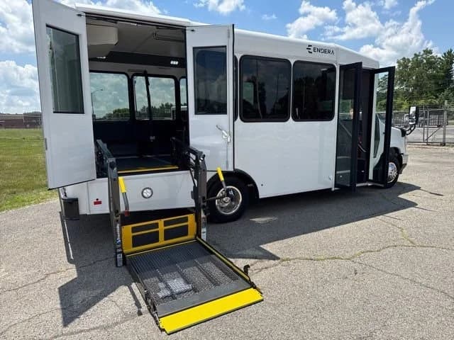 2023 Ford E350 ADA Shuttle Bus - Image 3