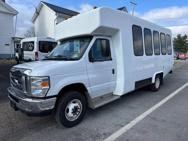 2017 Ford E-Series Cutaway ADA Shuttle Bus - Image 1