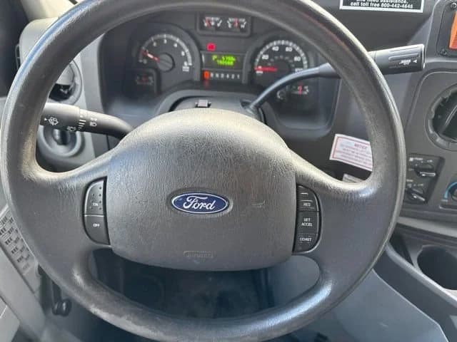 2017 Ford E-Series Cutaway ADA Shuttle Bus - Image 28