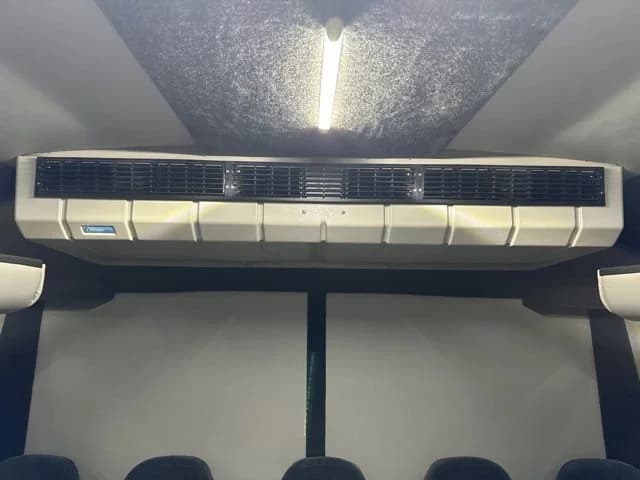 2016 Ford F-650 Super Duty Shuttle Bus - Image 35