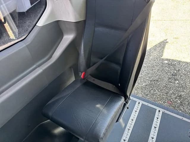 2021 Ford Transit Passenger Wagon - Image 20