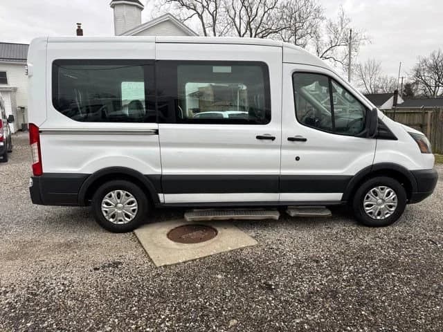 2016 Ford Transit Wagon - Image 6