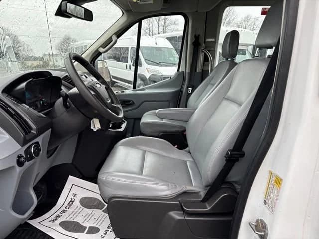 2016 Ford Transit Wagon - Image 10