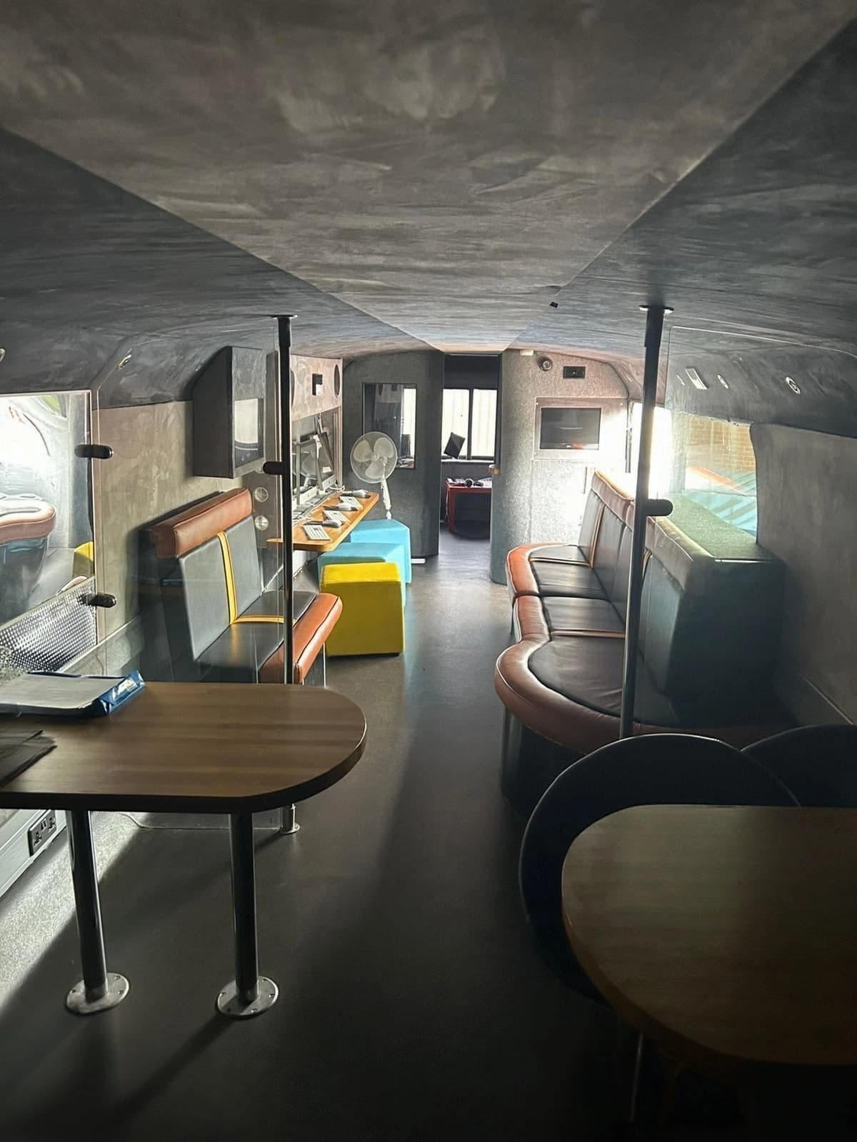 1995 Dennis Dragon Double Decker - Image 3