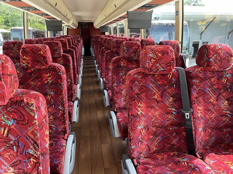 2015 Prevost H345 Coach Bus - Image 8