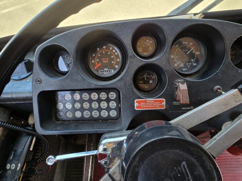 1984 MCI MCI 9 Motor Coaches - Image 4