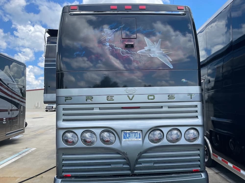2003 Prevost Marathon H3-45 Motorhome - Image 5