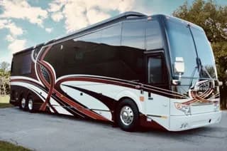 2021 Prevost Millennium H3-45 bus