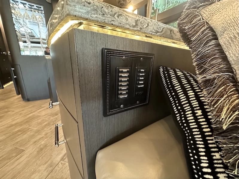 2021 Prevost Millennium H3-45 Motorhome - Image 19