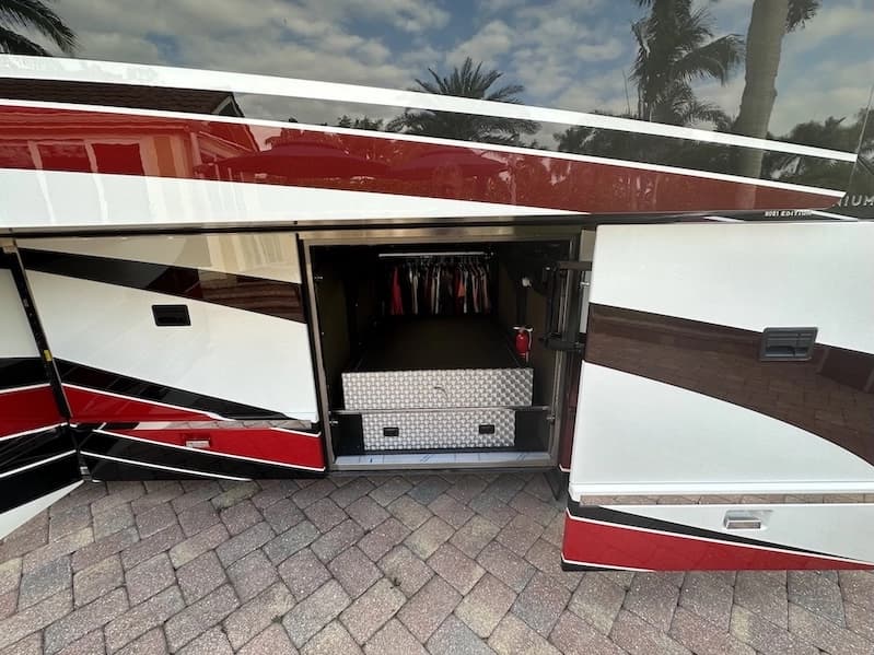 2021 Prevost Millennium H3-45 Motorhome - Image 40