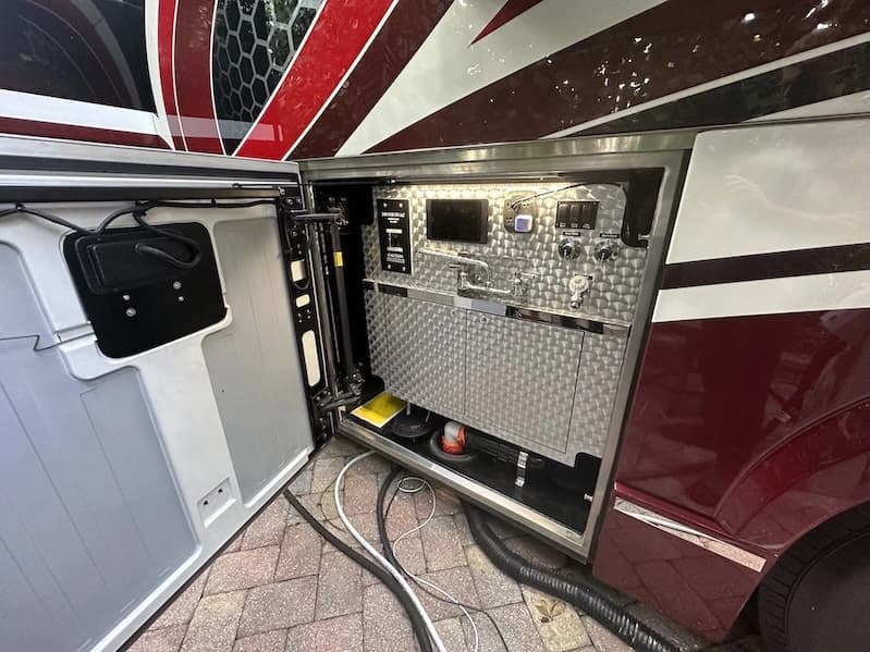 2021 Prevost Millennium H3-45 Motorhome - Image 50