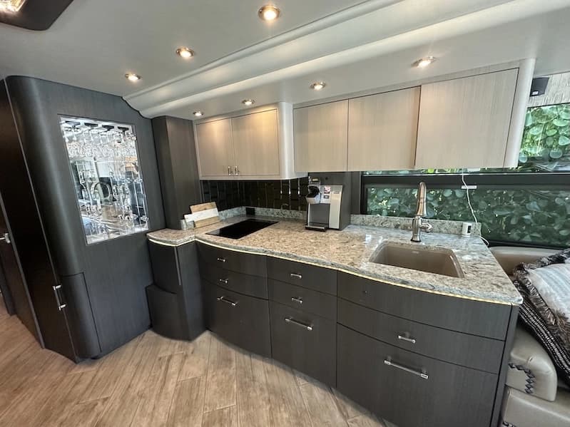2021 Prevost Millennium H3-45 Motorhome - Image 6