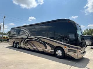 2009 Prevost Featherlite H3-45 bus