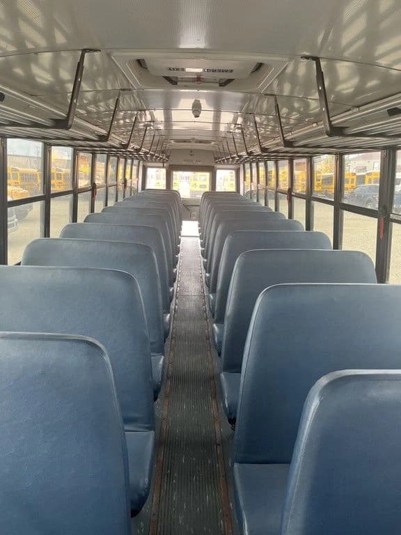 2018 Freightliner Thomas Saf T Liner 2 School Bus - Image 11