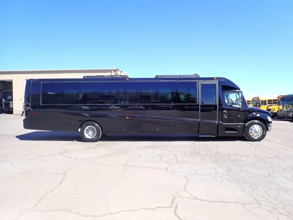 2018 Grech Motors GM40 Shuttle Bus - Image 4
