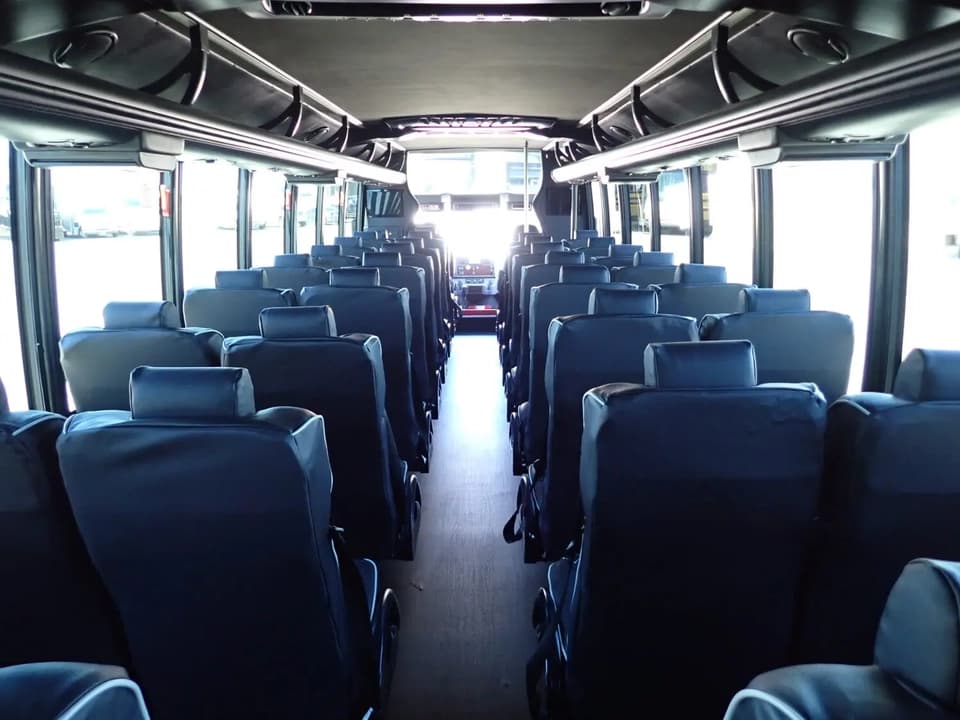 2018 Grech Motors GM40 Shuttle Bus - Image 9