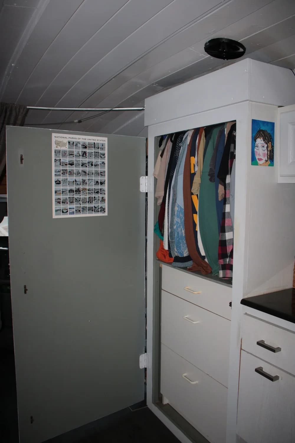 1997 Ford E450 - Image 13